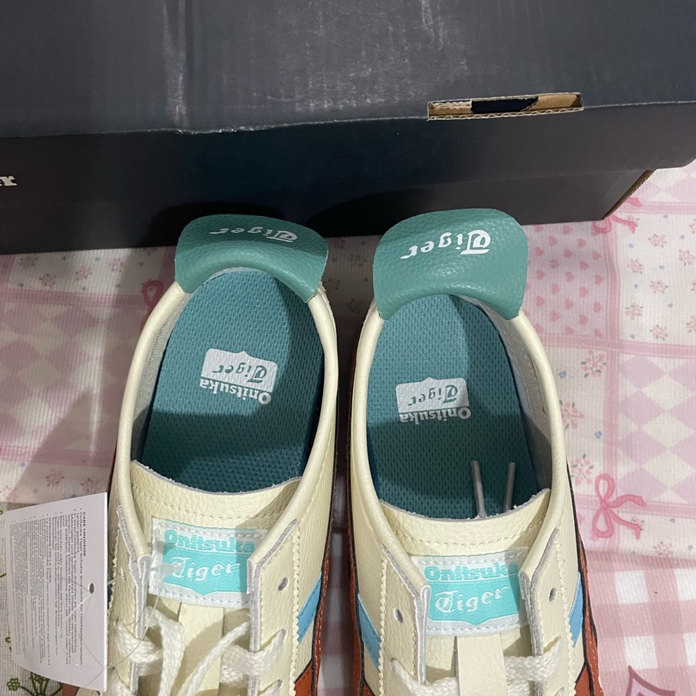 Onitsuka Tiger Cream Sneakers with Rust & Light Blue Stripes - Picture 9 of 9